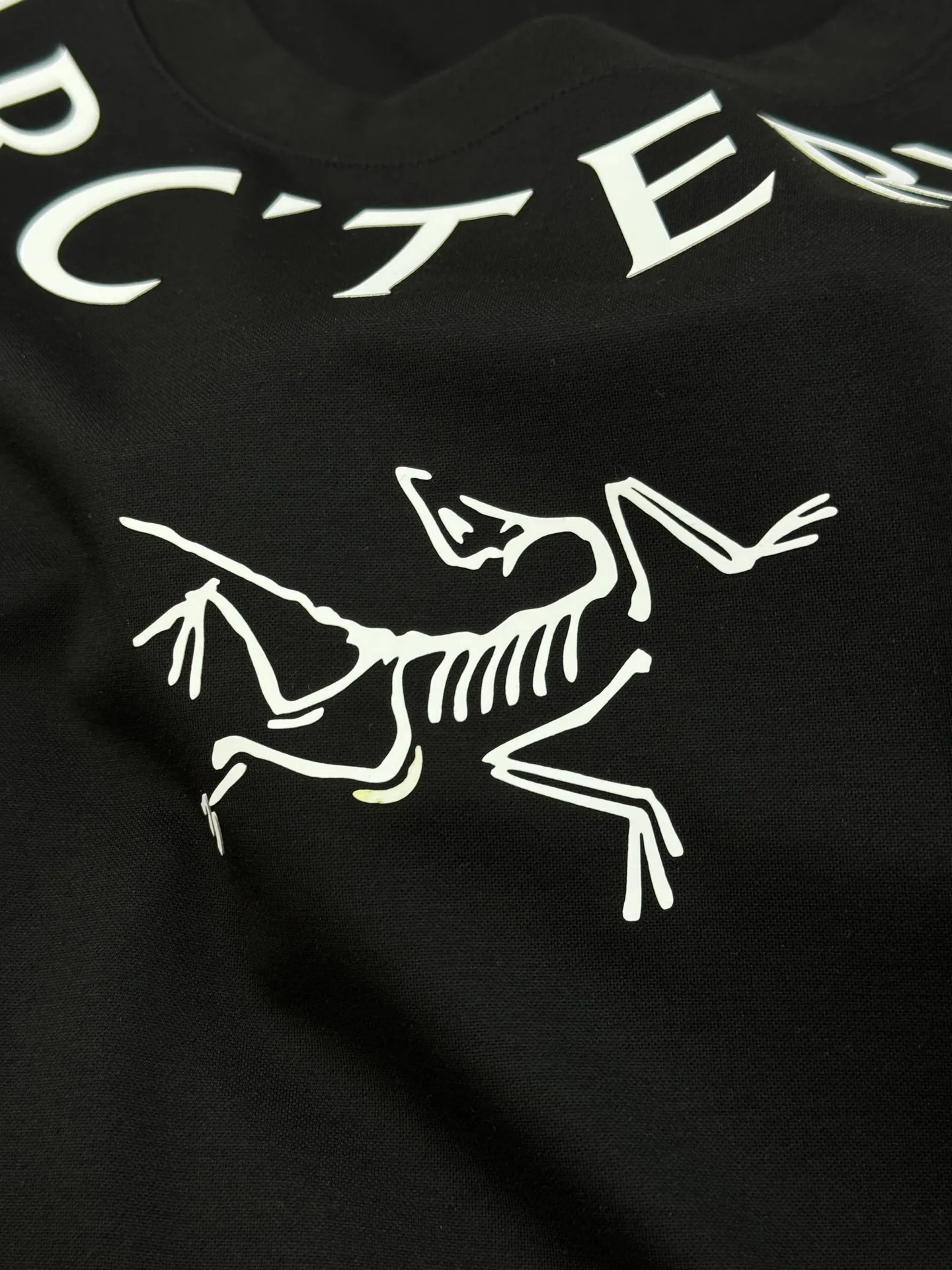 25s g ， ， ！ . . ， ！ ：Black.White.Sizes：s-xxl